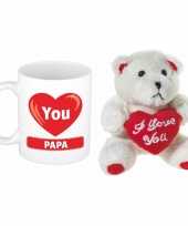 Vaderdag cadeau hartje i love papa beker mok 300 ml met beige knuffelbeertje met love hartje